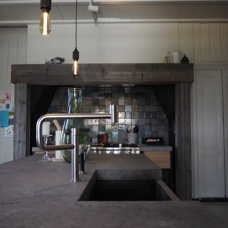 Dornbracht_Alape private residence_Amsterda_Tara matt black (5)