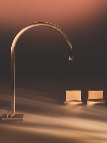 Premium innovation washbasin faucet puristic