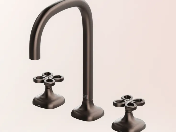 Ruyi Knot_Still_01_DIGI