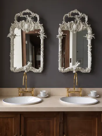 TLNR_RoyalBavaria_bath_mirrors_54_©StephanJulliard