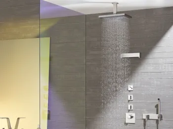 Premium design rain shower progressive