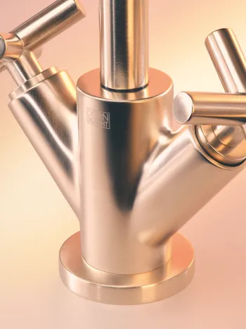Premium innovation washbasin faucet timeless