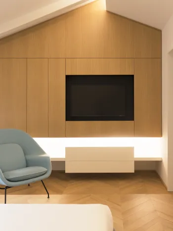 Hystorical Dwelling_bedroom_03