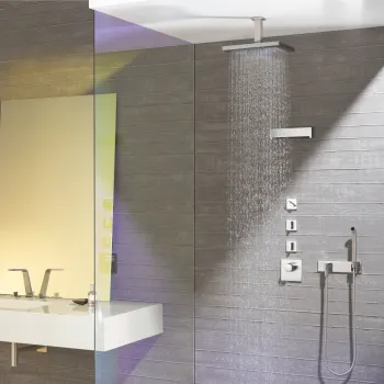 Premium design rain shower progressive