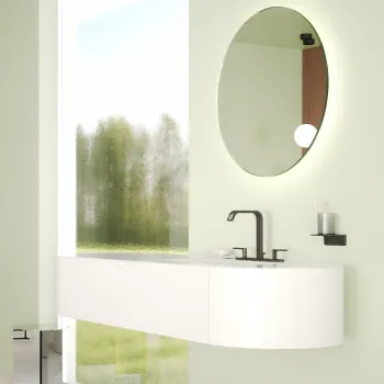 IMO_Brushed Dark Platinum_Premium Bathroom_2