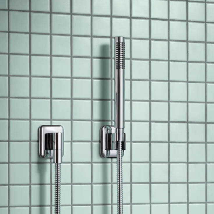 LISSÉ Hand shower set with individual rosettes - Chrome - 27 802 845-00