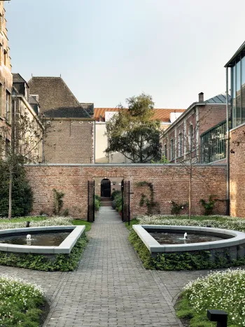 Botanic Sanctuary Antwerp_001