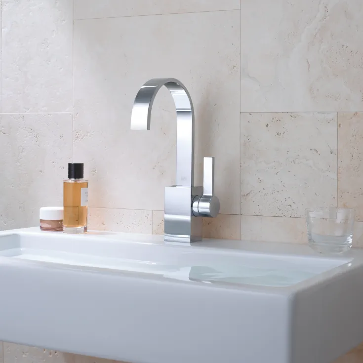 Premium design washbasin faucet puristic