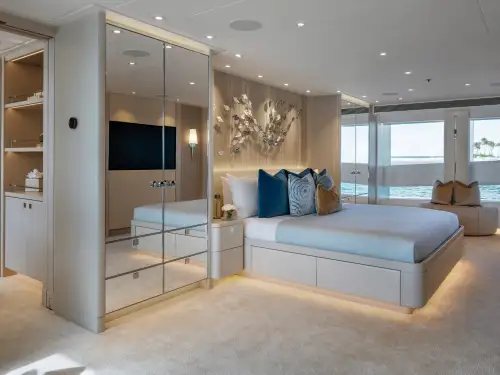 SANTOSHA HEESEN_Interior_06