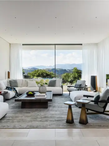 6_Living Room