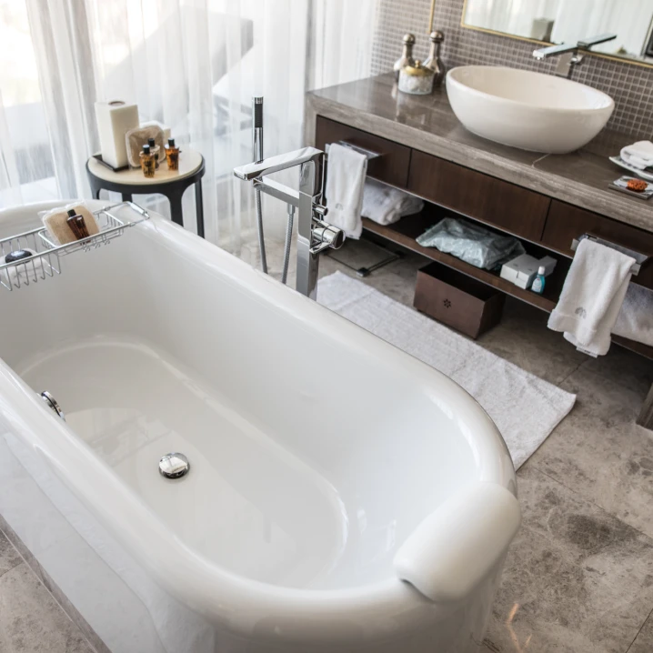 Dornbracht_Referen_Raffles_Istanbul_Tara_Madison_Lulu_Dusche (42)
