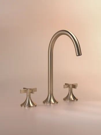 VAIA_Dark Brass_Estate _01