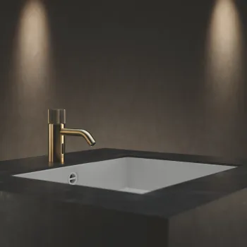 Touchfree Dornbracht   Dornbracht Meta Inspiration Bathroom Washbasin Faucet Chrome.webp