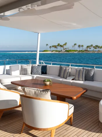 SANTOSHA HEESEN_Exterior_05