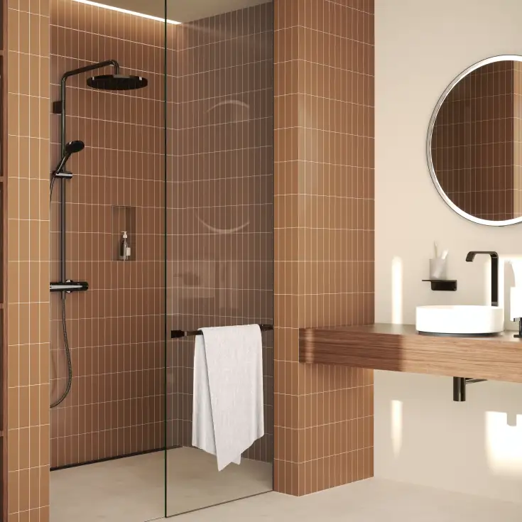 IMO_Dark Chrome_Apartment Bathroom_1_V1