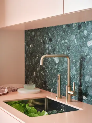 META_SQUARE_Brushed_Champagne_05
