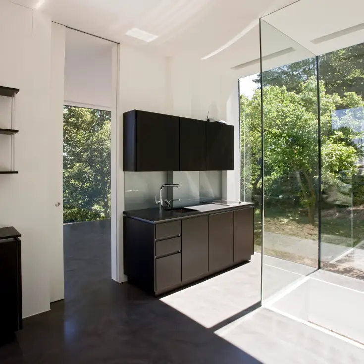 04_FE_House