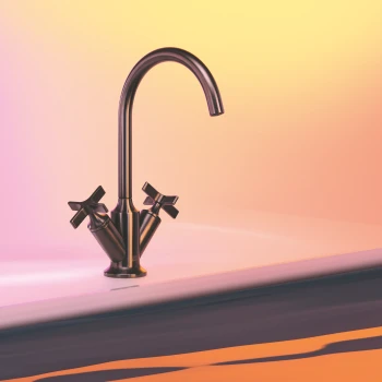 VAIA_Dark Platinum_03_V1