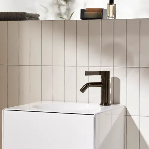 VAIA Single-lever basin mixer with pop-up waste - Brushed Dark Brass (PVD) - 33 505 809-39