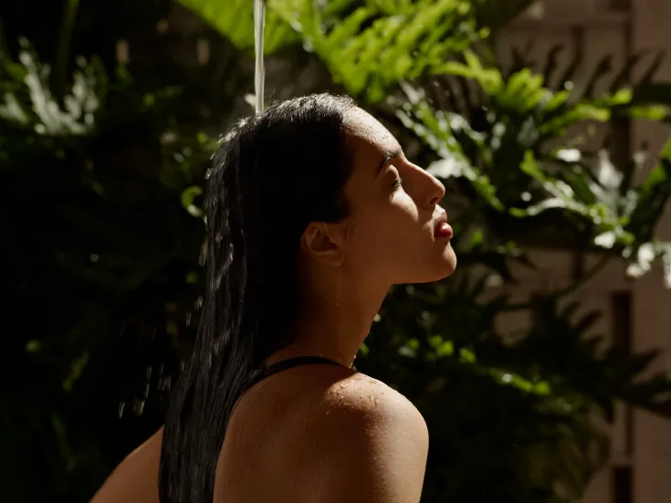 Dornbracht_Showers_SERENITY-SKY+_LF_Model_02