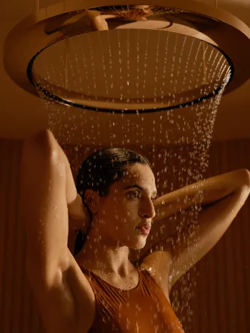 Dornbracht_Showers_AQUAHALO_ACR_Model_02