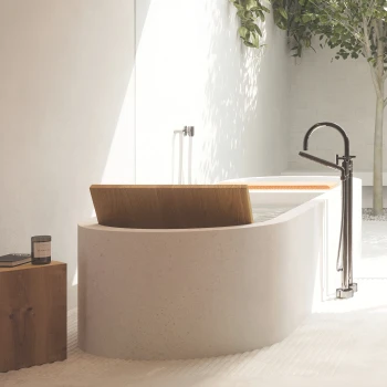 Premium design tub faucet timeless