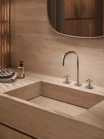 The Knot_Washbasin_Chrome