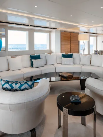 OCEAN Z HEESEN_Interior_01