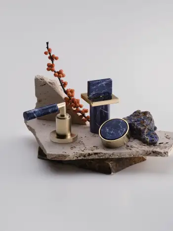 Dornbracht Atelier_Handles_Sodalite_01