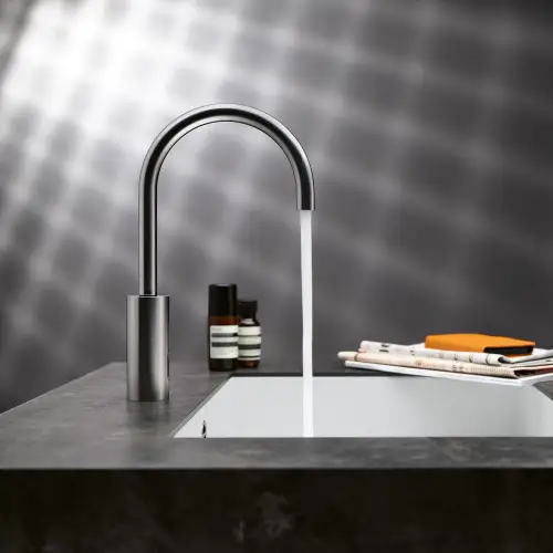 Touchfree Robinetterie de lavabo avec fonction d’ouverture et de fermeture électronique sans garniture d’écoulement - Chrome - 44 521 660-00