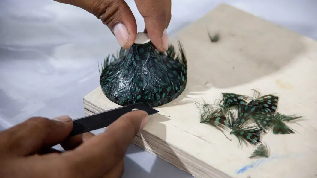 Dornbracht Atelier_Making Of_VAIA Feather_02