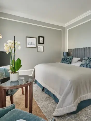 12_Deluxe Double Room