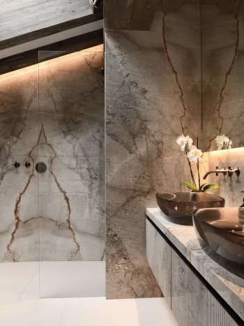 D93_7696_©_Studio_Erick_Saillet