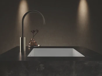 Premium design washbasin faucet puristic