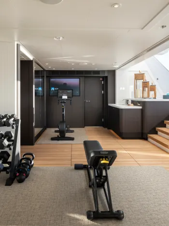 SANTOSHA HEESEN_Interior_01