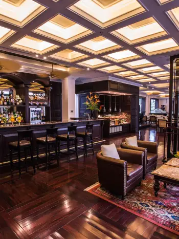 Le Club Bar