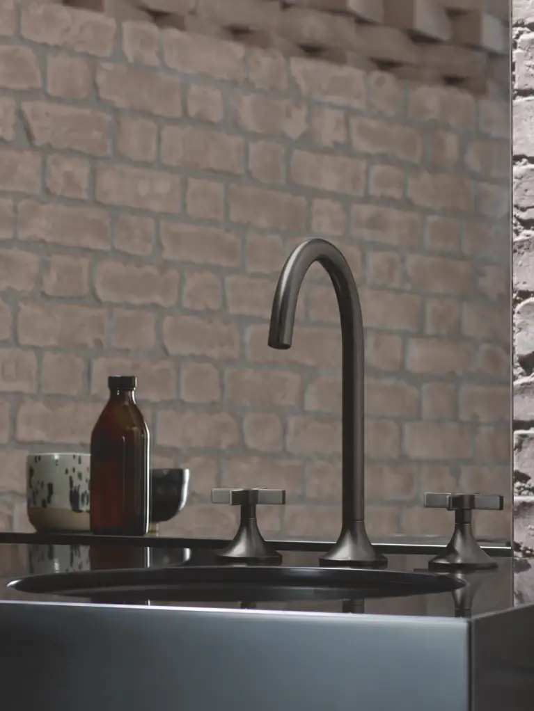 Premium design washbasin faucet transitional