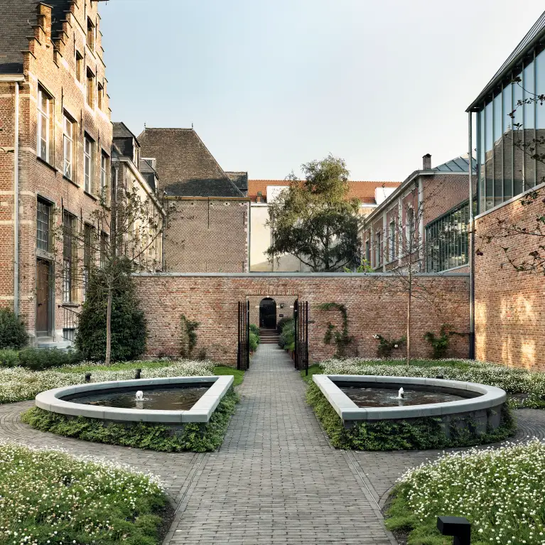 Botanic Sanctuary Antwerp_001